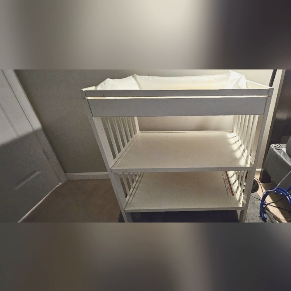 Infant dressing table